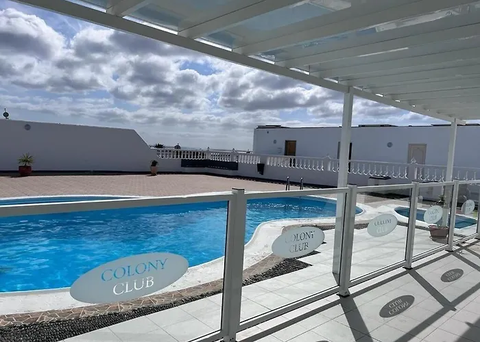 Stunning 2 Bedroom 2 Bathroom 2 Minutes To Beach