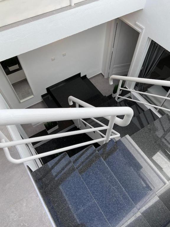 Stunning 2 Bedroom 2 Bathroom 2 Minutes To * Puerto del Carmen (Lanzarote)